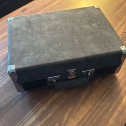 Record Player (VICTROLA)