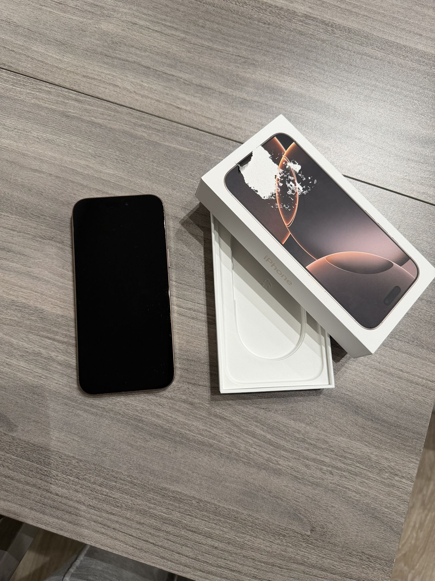 iPhone 16 Pro Max Desert Titanium, 256 Gb, Unlocked