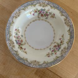 Beautiful Antique Fruit Bowl 4inch