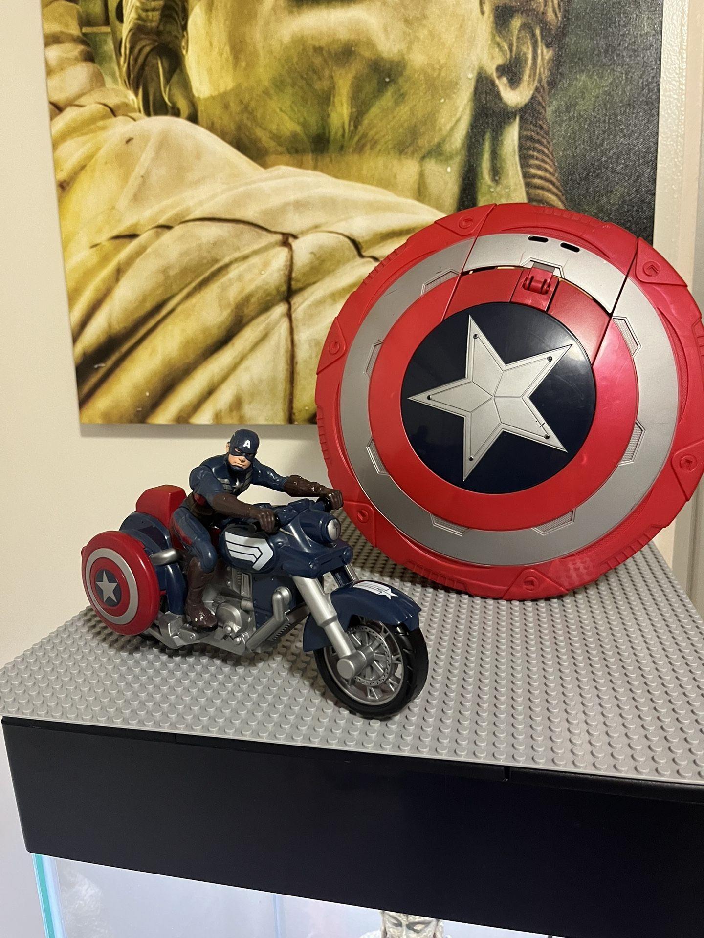 Nerf Elite Marvel Captain America Shield & 2013 Hasbro Marvel Captain America Winter Soldier Shield Blast Motorcycle Toy