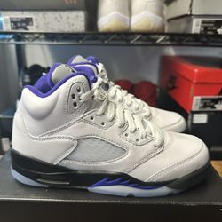 Jordan 5 Dark Concord Sz 4.5Y New