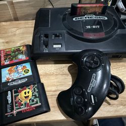 SEGA GENESIS BUNDLE TESTED AND WORKING