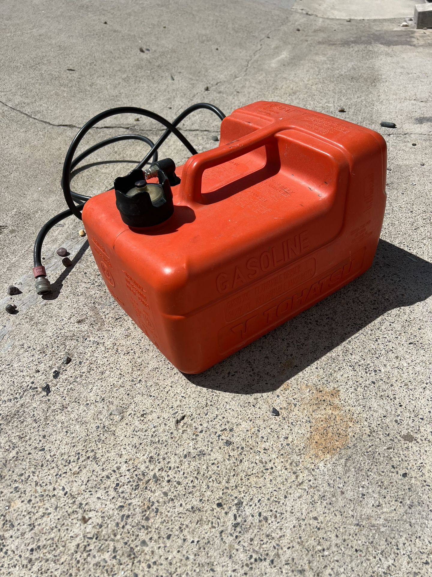 Tohatsu Outboard Motor Gas Tank for Sale in Dana Point, CA OfferUp