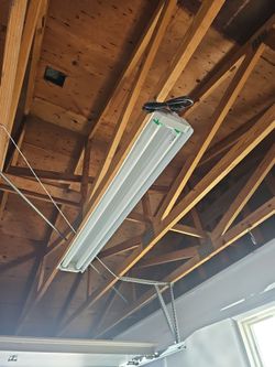 Garage work lights