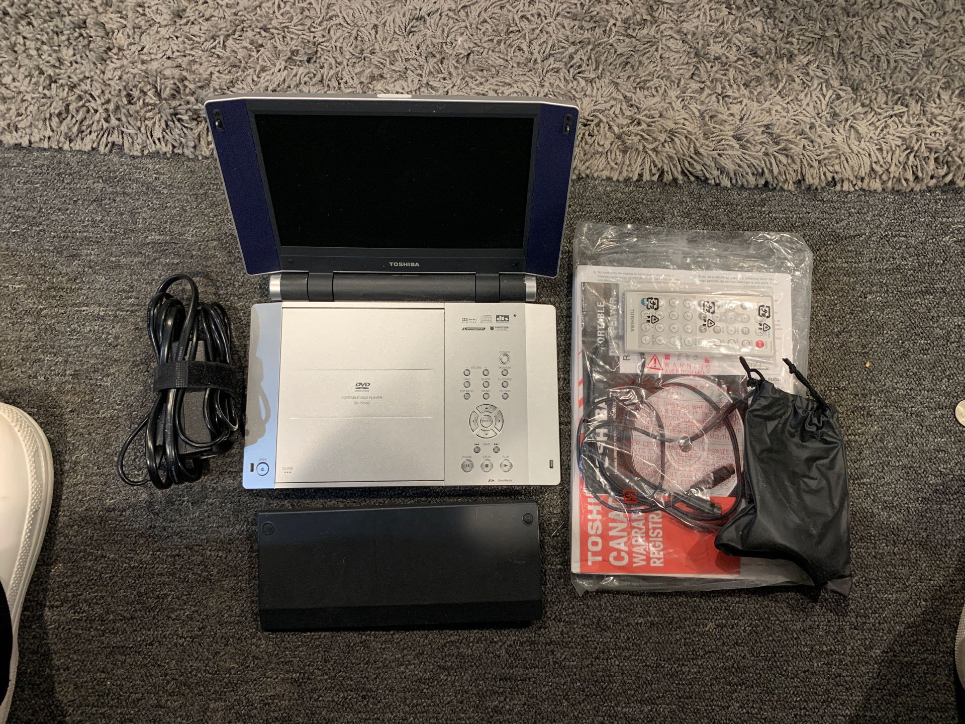 Portable DVD player