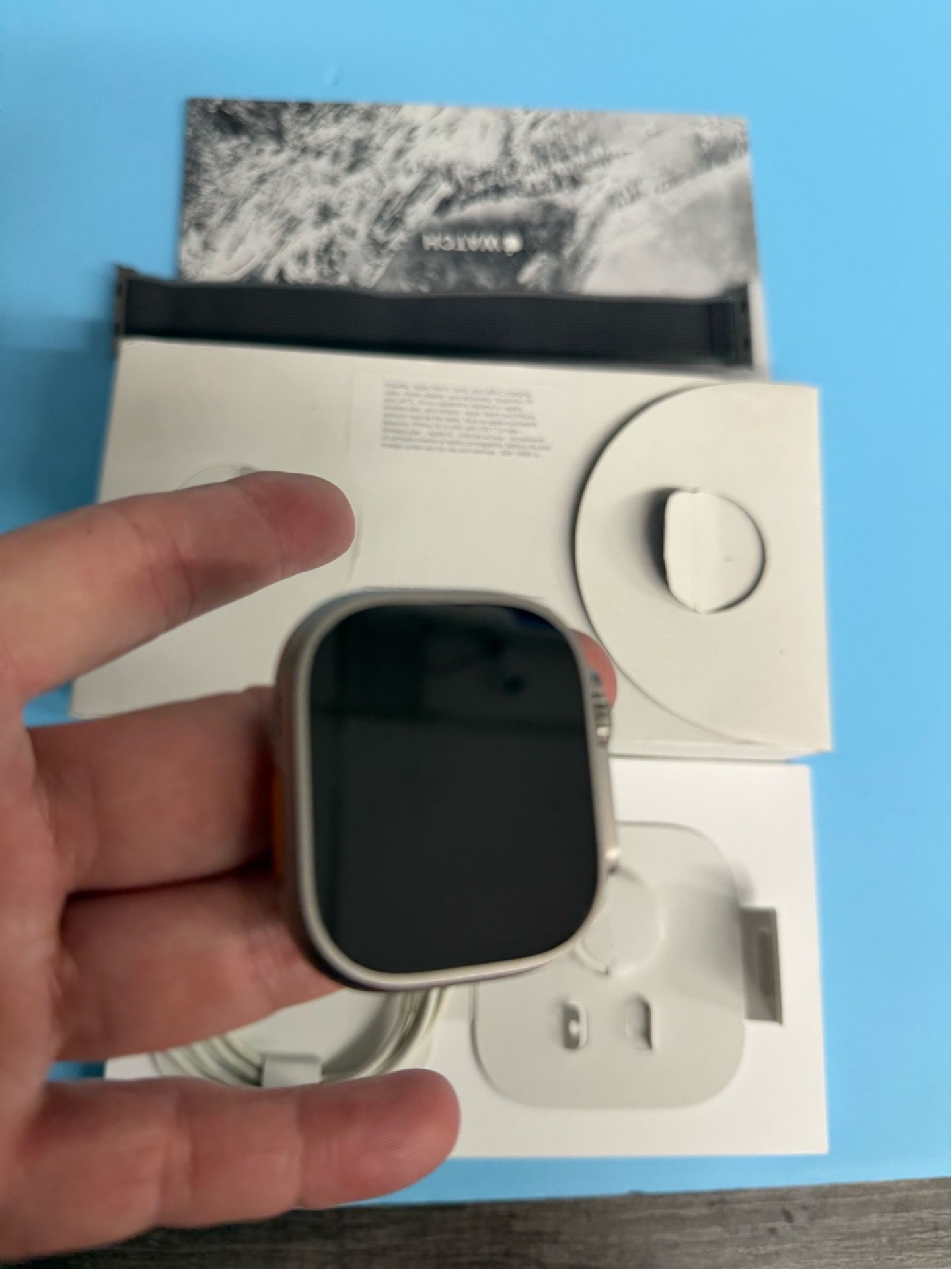 Apple Watch Ultra 2 49mm with cellular trail loop excellent condition