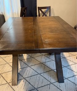 Bayside dining table