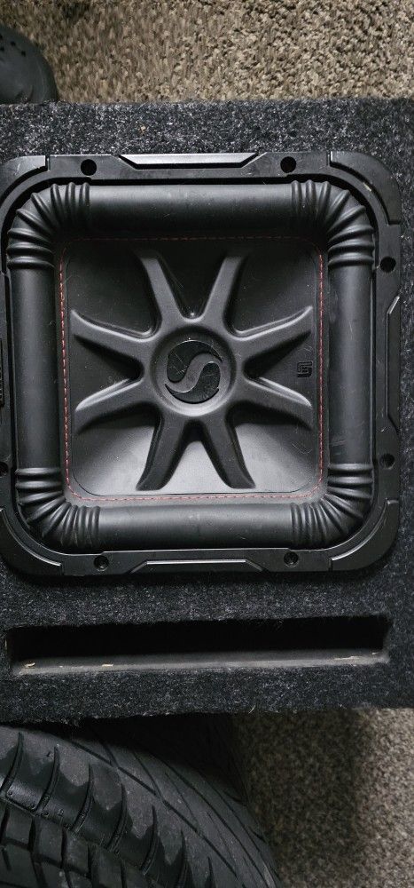 FULL STEREO FOR CAR WILLING TO TRADE FOR 2016 ACCORD SPORT RIMS OR 5X114.3 WITH DECENT TIRES