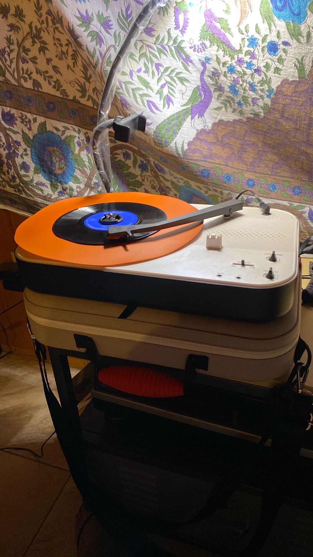 Portable Turntable Crosley With Carry Case