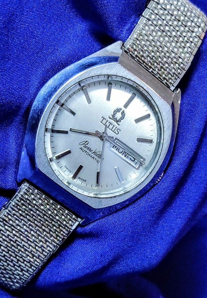 Solvil Et Titus Day Date Automatic Vintage Swiss Men's Watch