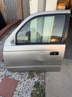 Driver Door 96-02 Toyota 4Runner