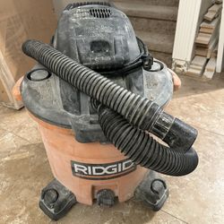 Rigid 12 Gallon 5.0hp Wet/Dry Shop Vac