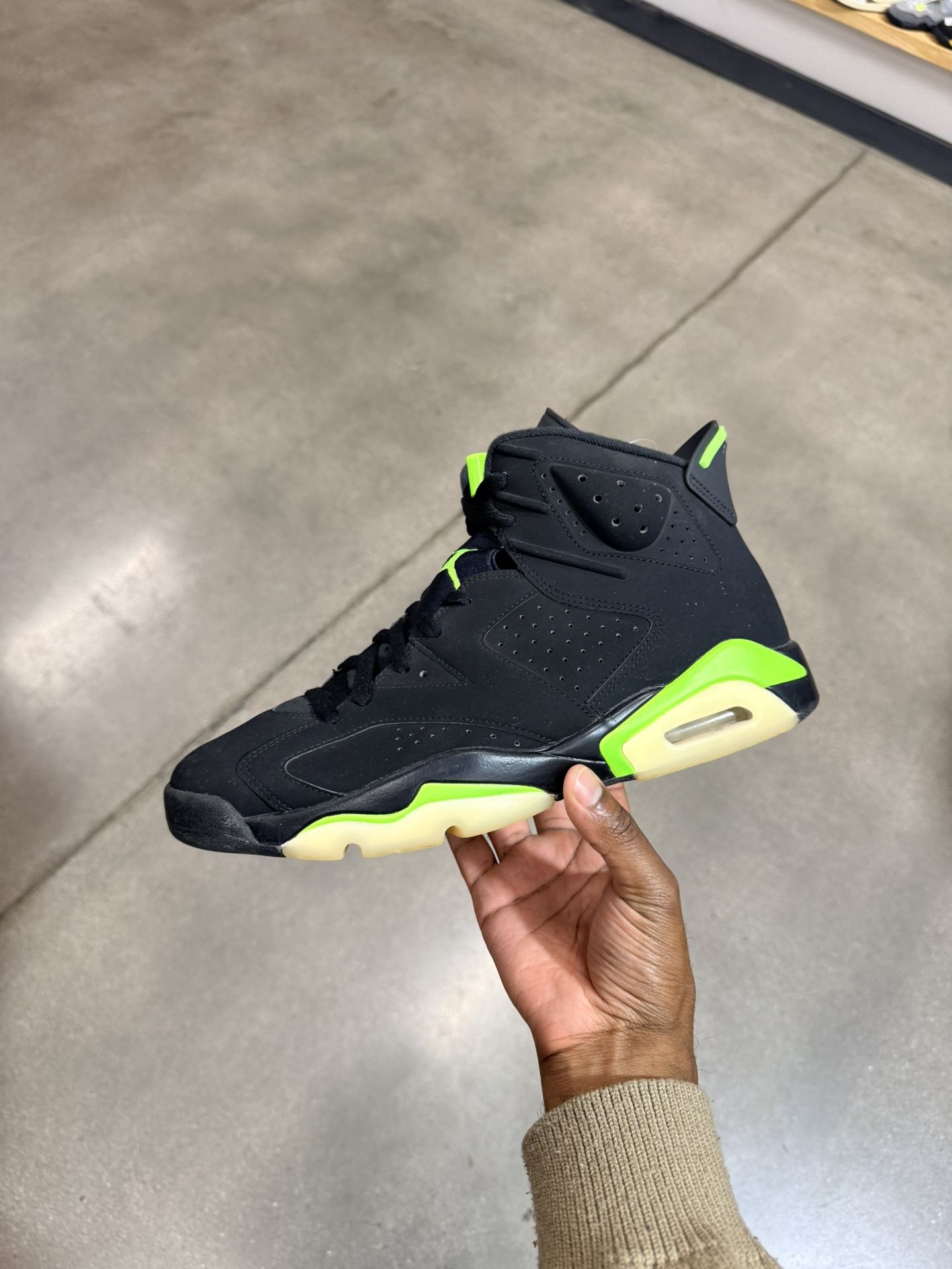 Pre Loved Air Jordan 6 Electric Green No Box