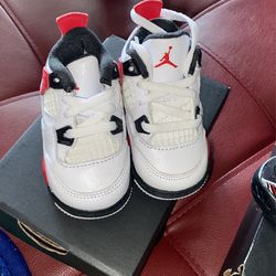 Jordan 4’s