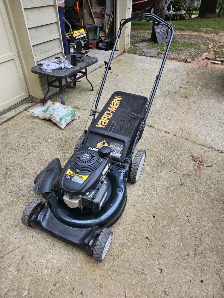 Yardman 21" Push Lawn Mower