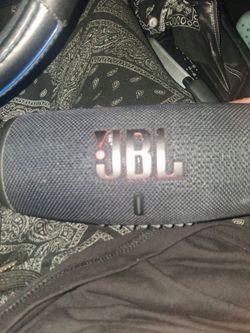 Jbl speaker