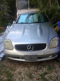Mercedes Benz