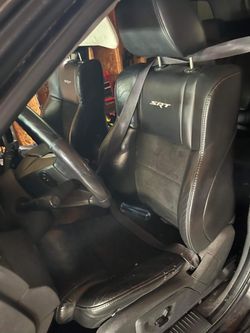 2006-2010 Jeep Srt8 Seats