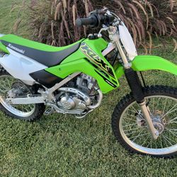 Almost New 2021 KLX 140RF ! 
