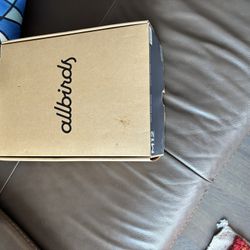 Men’s Athletic Shoes 