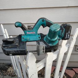 Medium Makita Bandsaw