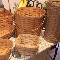 Longaburg Baskets Alot Of Different Ones