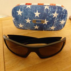 Authentic July 4th American flag Oakley sunglasses