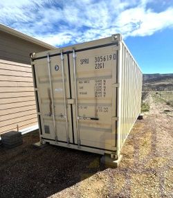 Affordable Storage Containers for sale | 20ft & 40ft Shipping Containers <<AVG price for pick up of 20ft>> 
