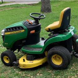 John Deere D125 And John Deere Tractor Cart