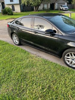 Black Ford fusion
