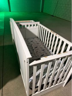 Crib