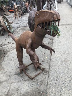 Metal Dinosaur Sculpture