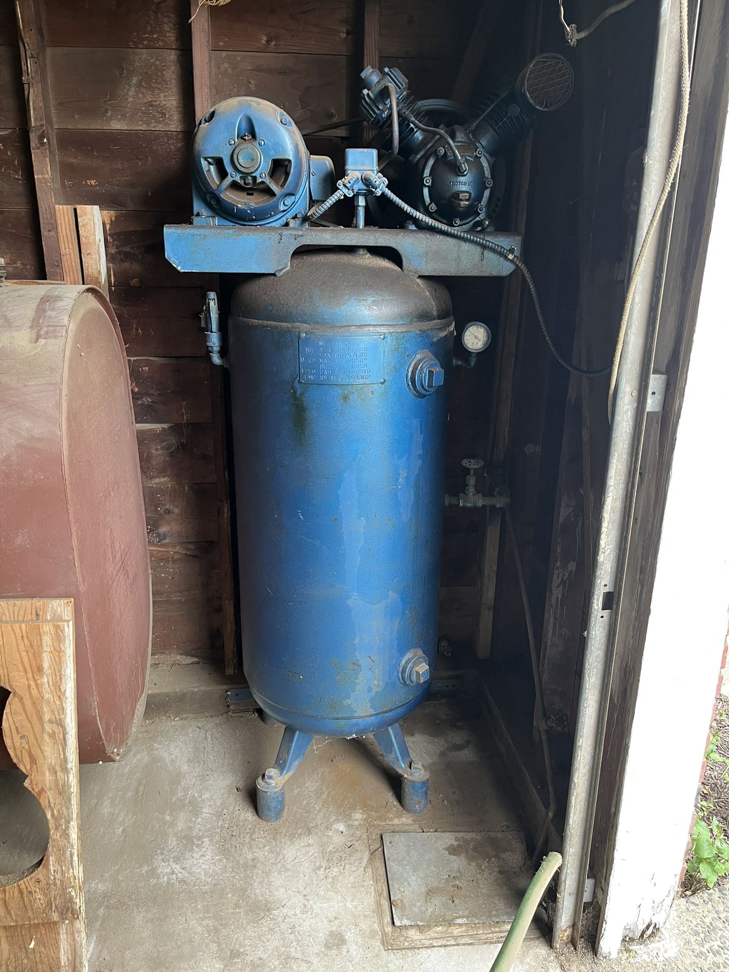 Westinghouse Air Compressor