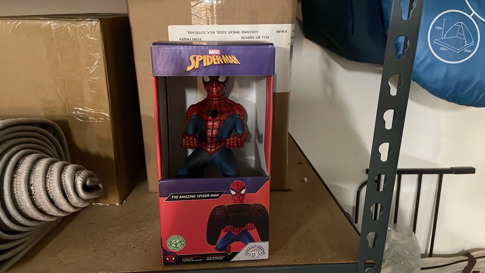 Spider-Man phone and controller holder