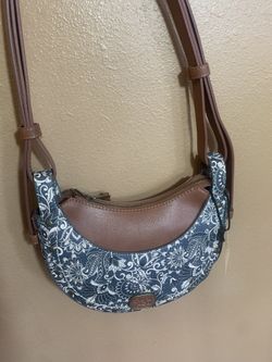 Frye & Co Vintage Cream & Paisley Blake Cresent Crossbody Bag - NWT
