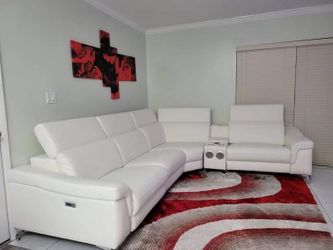 Sectional sofa