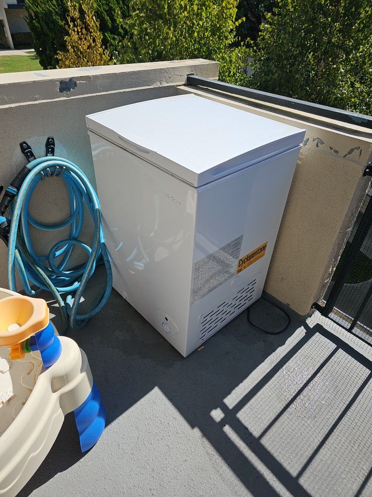 Insignia Freezer 3.5 Cu