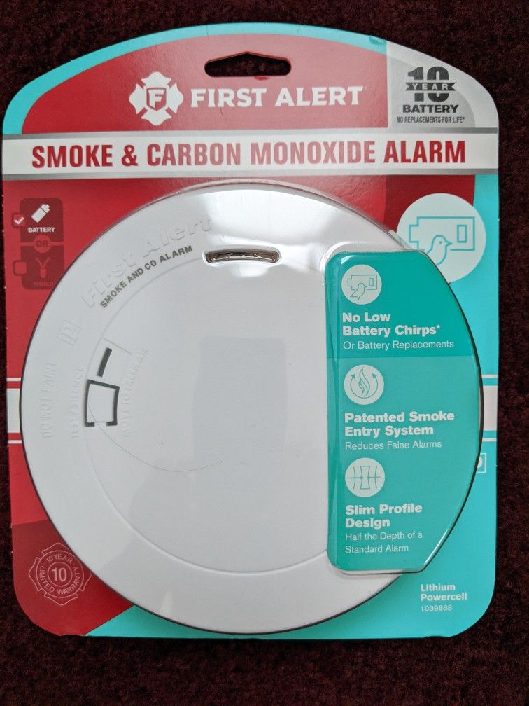First Alert Smoke and Carbon Monoxide Alarm/Detector (Brand New) for