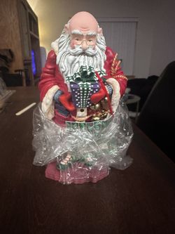 Santa (Jolly Old Elf). Department 50          9303-3