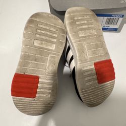 Adidas Racer TR21 Boys Black White Low Top Lace Up Running Shoes Size 8K H04229