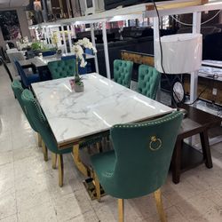 Display Final Sale** Real Marble Large Table + 6 Green Chairs 