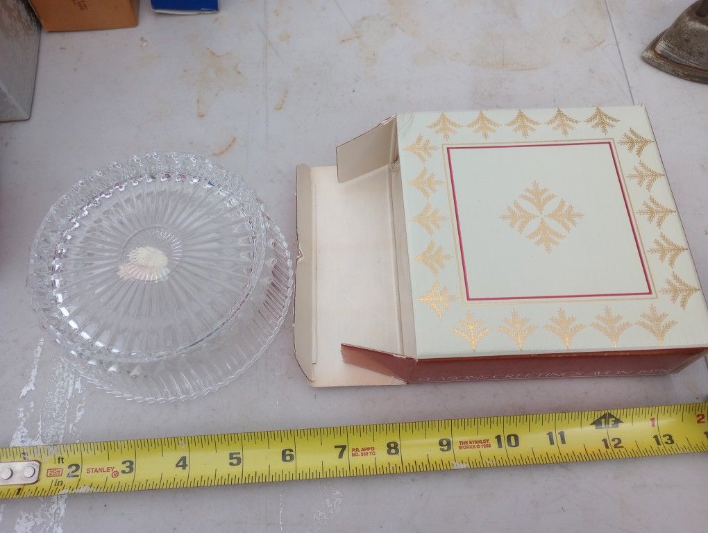 Avon Dish