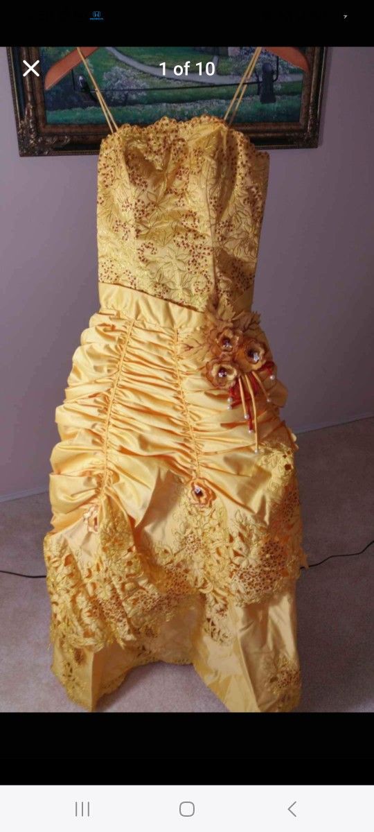 Wedding dresses ,Wore 1 time only, some dresses new never worn, $150 $250 $350