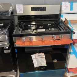 New Whirlpool Gas Stove 30’ 