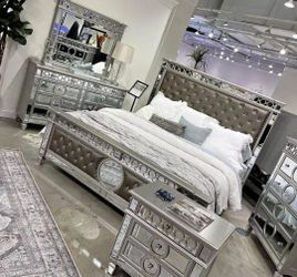 Mirrored Bedroom Set 4 pcs new platinium heavy set bed set bed dresser mirror and Nightstand