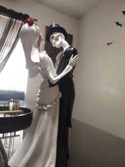 Halloween decor