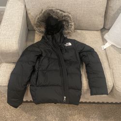 Girls North Face Pufferjacket S 7/8