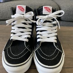 Vans Sk8-Hi Black/White Size 6.5