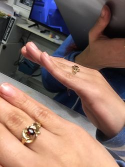 Birthstone ladies ring