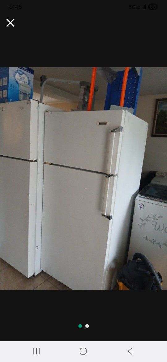 White Westinghouse Refrigerator